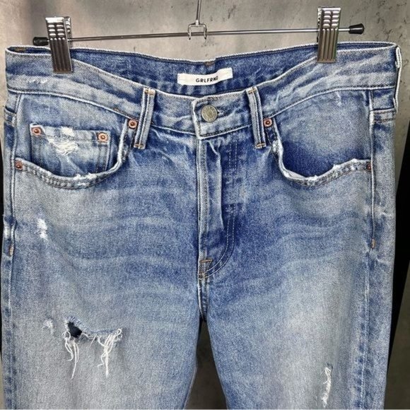 GRLFRND | Karolina High-Rise Light Wash Distressed Jeans in ‘To Be Continued’ - Picture 4 of 13